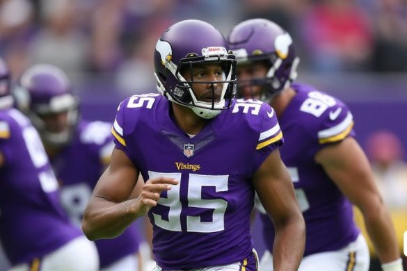 La NFL lanzará los horarios 2025 para los 32 equipos a las 8 p.m. ET el miércoles. Esto es lo que sabemos sobre el horario de los Minnesota Vikings hasta ahora. La liga anunció los equipos y las fechas para los Juegos Internacionales 2025 el martes, una pizarra que enviará a los Vikings en el extranjero por semanas consecutivas. En la semana 4, se enfrentarán a los Pittsburgh Steelers en Croke Park en Dublín, Irlanda. El domingo siguiente, se enfrentarán a los Cleveland Browns en el Tottenham Hotspur Stadium en Londres, Inglaterra. El (8k, mejor calidad, obra maestra, muy detallada: 1.1)