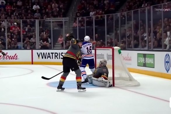 LAS VEGAS-Los Golden Knights se retiraron de su serie de segunda ronda contra los Edmonton Oilers en cinco juegos después de una pérdida de tiempo extra de 1-0 el miércoles por la noche en el T-Mobile Arena. La única victoria de Vegas en la serie llegó a un gol ganador del juego con 0.4 segundos restantes en el Juego 3, e incluso eso fue desviado por Leon Draisaitl de Edmonton en su propia red. El equipo terminó la temporada en una sequía sin goles de 127 minutos, y no es como si el portero de los Oilers, Stuart Skinner, estuviera de pie sobre su cabeza para hacerlo. Anuncio (8k, mejor calidad, obra maestra, muy detallada: 1.1)